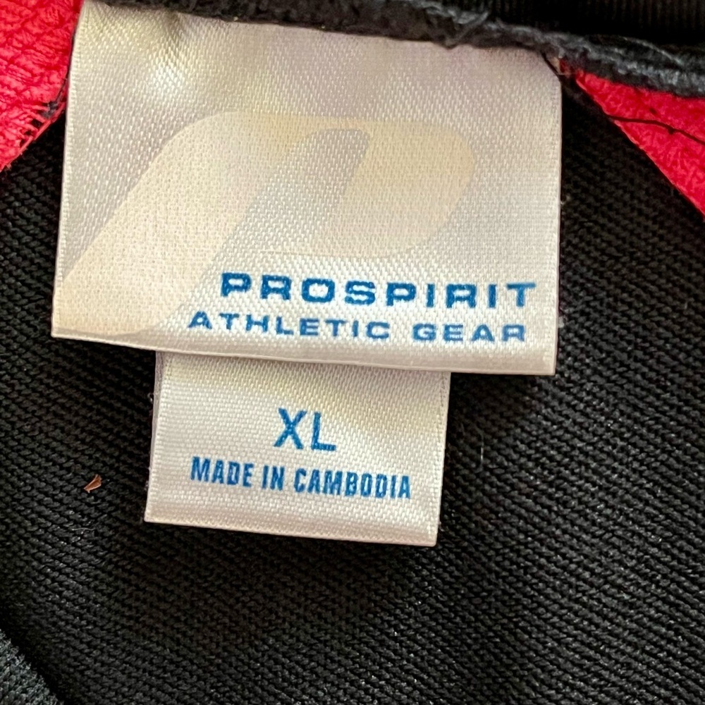 Prospirit Red Athletic Gear - Picture 6 of 6